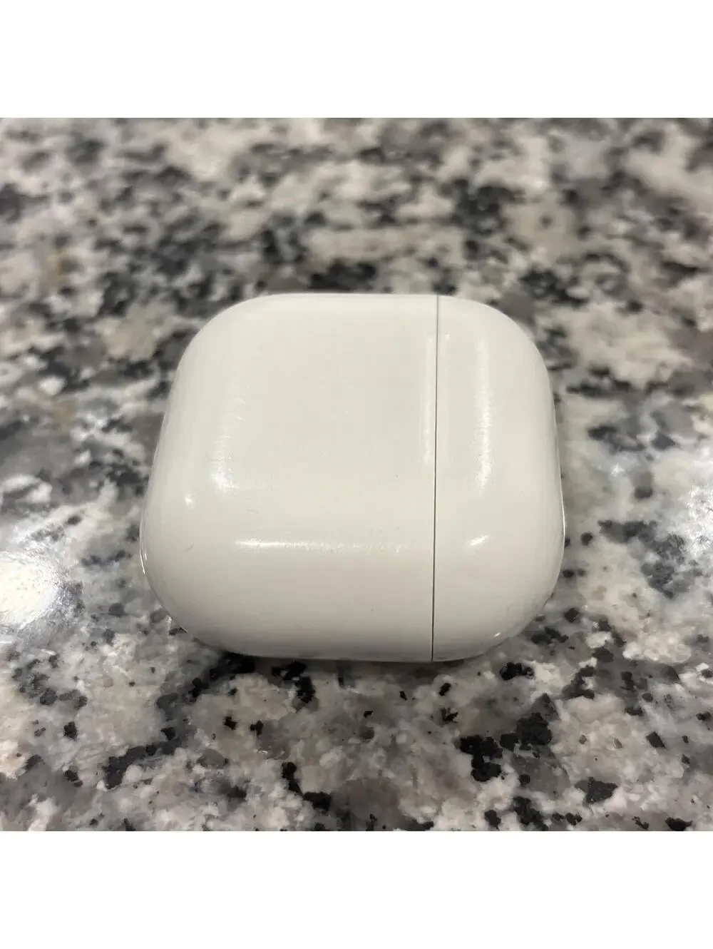Apple AirPods 4th Gen ANC Active Noise Cancellation Case A3059 Replacement